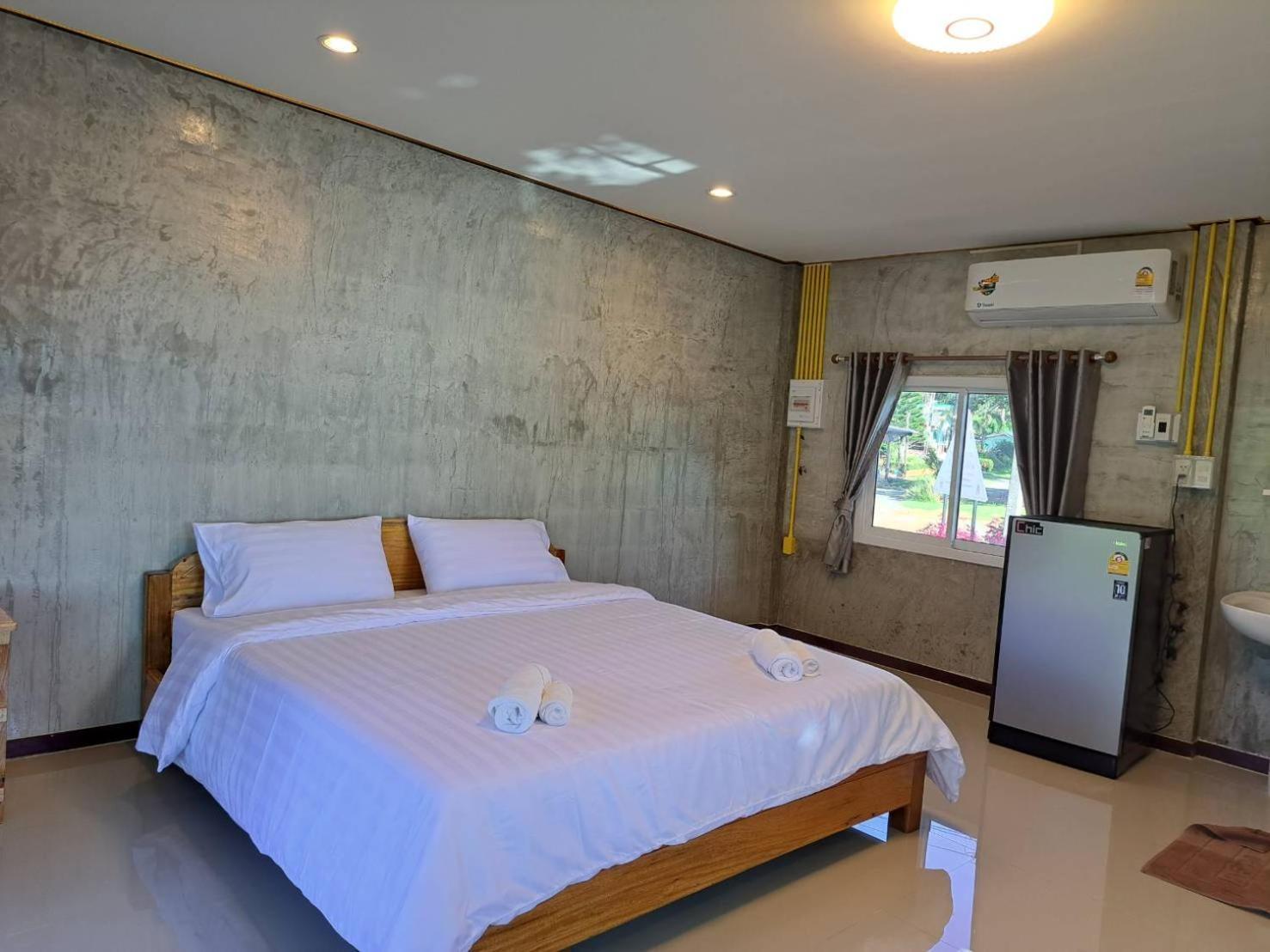 Lomtalay Resort Trat Laem Ngop Eksteriør billede