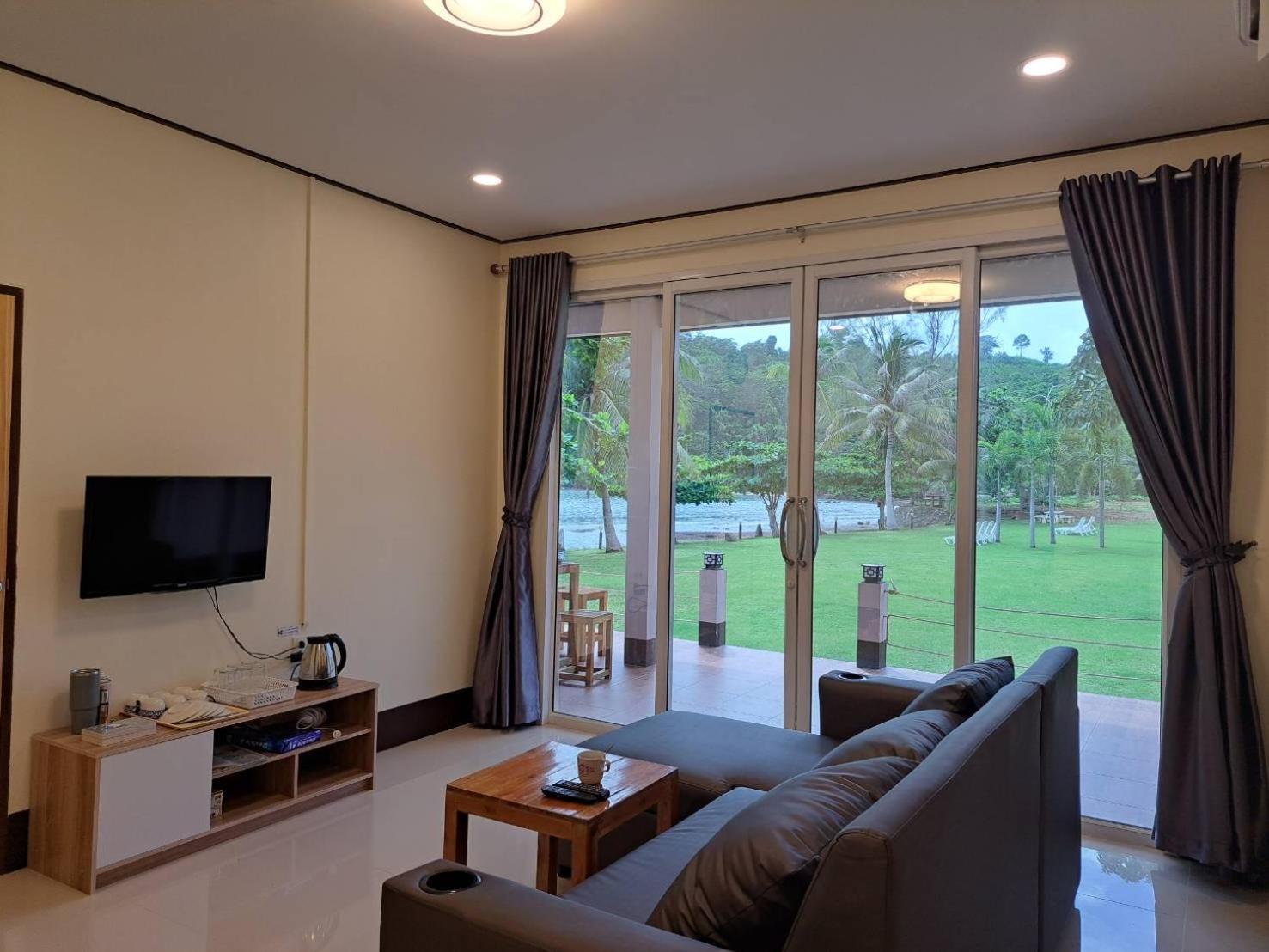 Lomtalay Resort Trat Laem Ngop Eksteriør billede