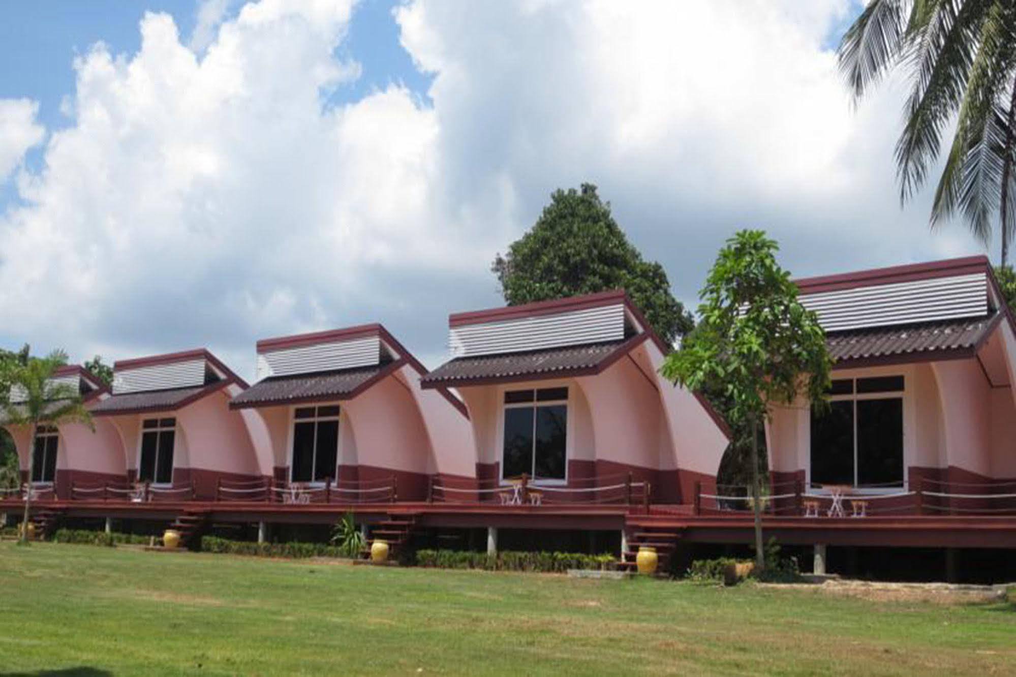 Lomtalay Resort Trat Laem Ngop Eksteriør billede