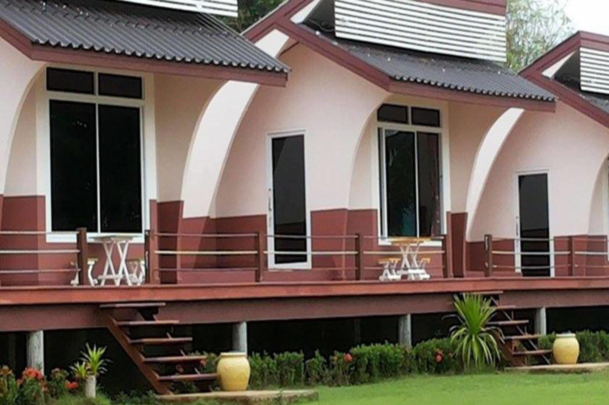 Lomtalay Resort Trat Laem Ngop Eksteriør billede
